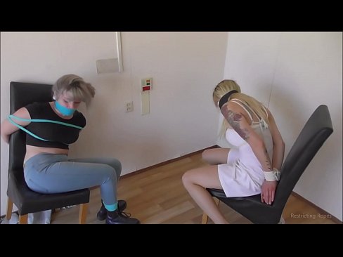 ❤️ Ferslave / fêstbûn en gagged / famke yn need Homemade porno by porno fy.special-grasser.ru ﹏