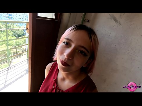❤️ Studint Sensual sûget in frjemdling yn 'e bûtenwrâld - Cum op syn gesicht Homemade porno by porno fy.special-grasser.ru ﹏